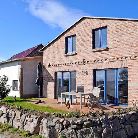 Ferienhaus Zum Boddenstrand Mit Ka Groß Zicker Esterno foto