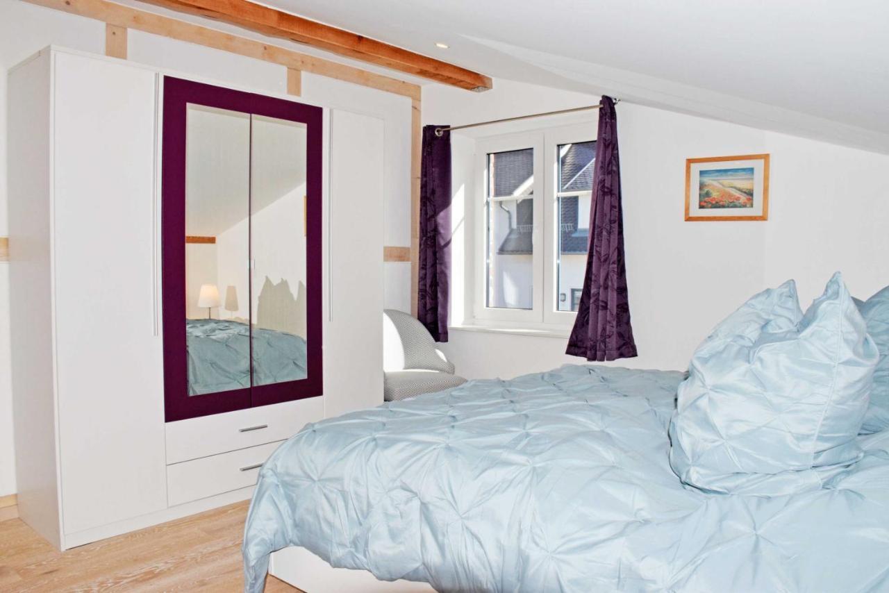 Ferienhaus Zum Boddenstrand Mit Ka Groß Zicker Esterno foto